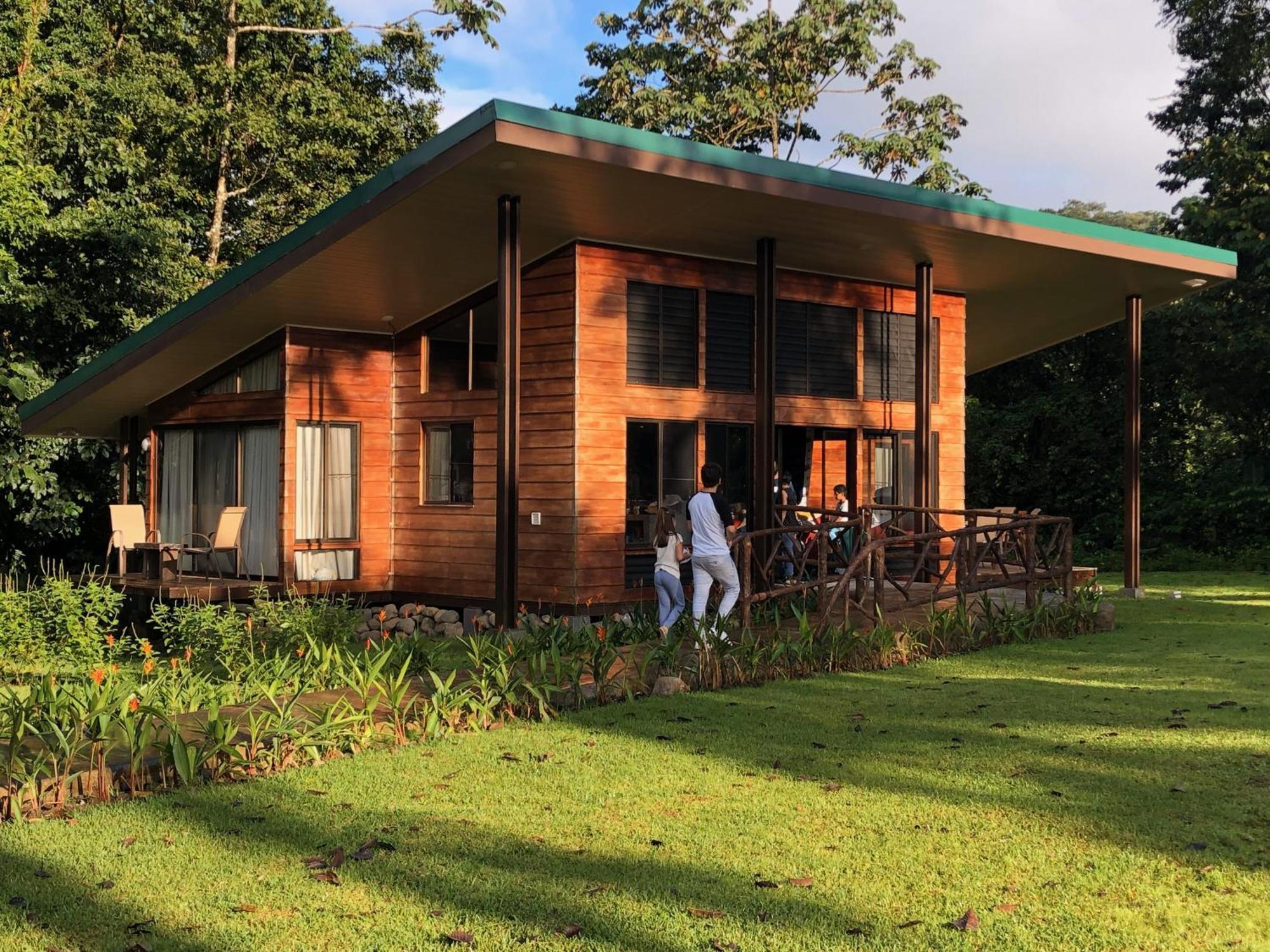 Sangregado Lodge La Fortuna Екстер'єр фото